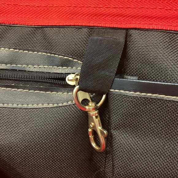 BAM Bags red zipper purse - Picture 11 of 11